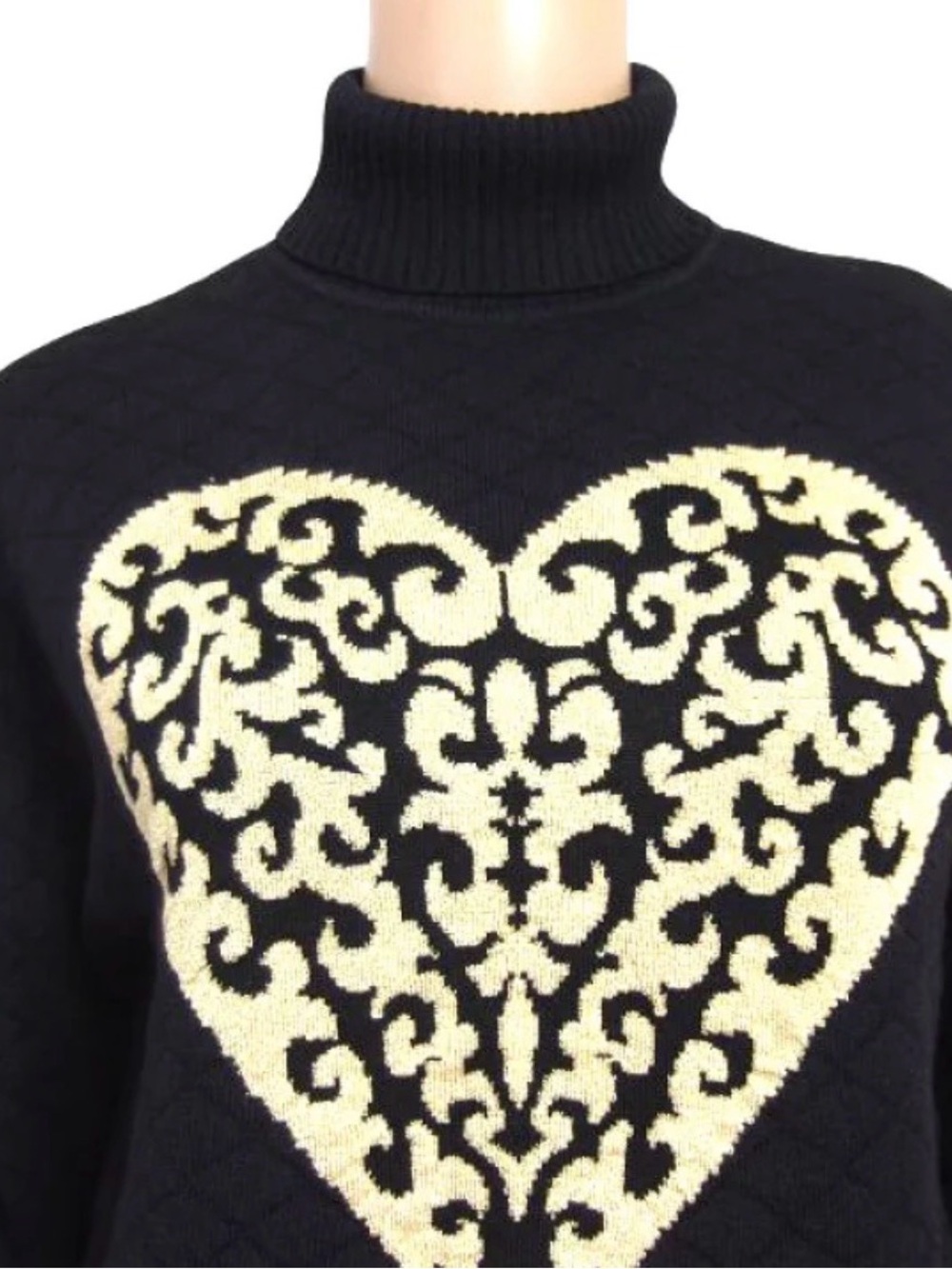 St. John Collection Heart Motif Turtleneck Sweater – Black & Gold – Size Medium - Picture 4 of 9
